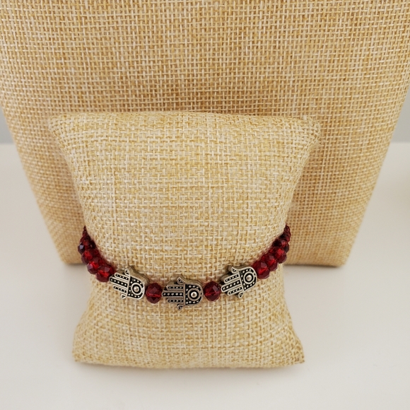 Hamsa Bracelet - Picture 1 of 2